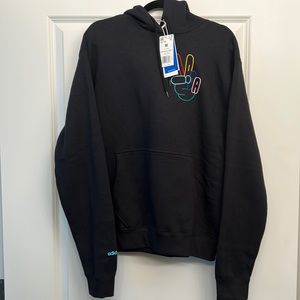 Adidas OG peace sign hoodie NWT size medium HC1789